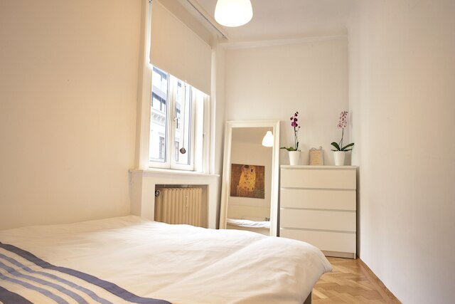 オペラ ストリート アパートメンツ