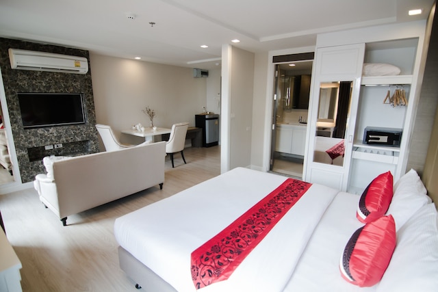 ホープ ランド ホテル スクンビット 8