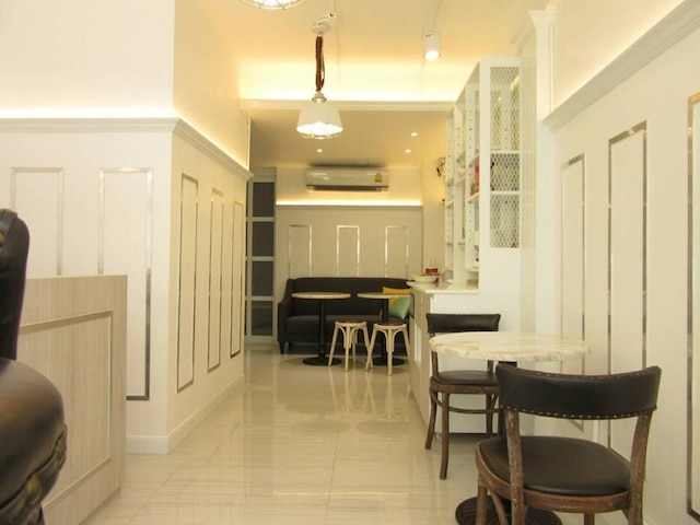 アーバン ハウス