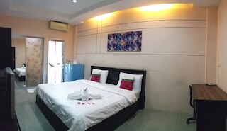 ナティーシン アパートメント