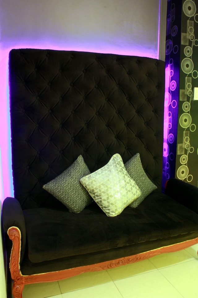 フレデリックズ アパーテル