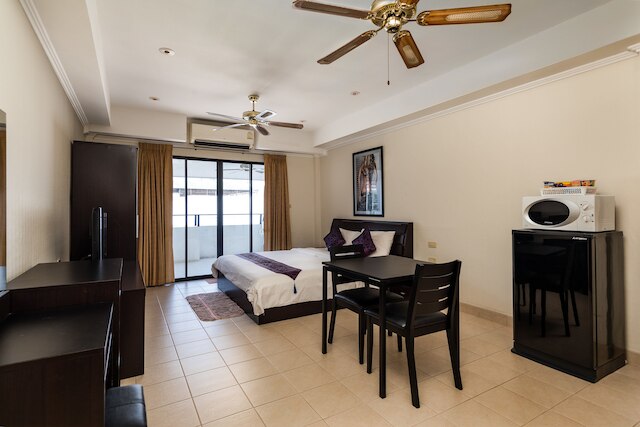 ザ クラスルーム ホテル