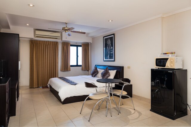 ザ クラスルーム ホテル