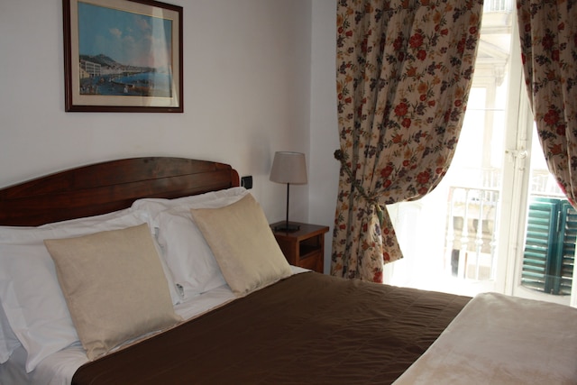 ラ・ロカンダ・デル・アルテ-ピアッツァ・ダンテ