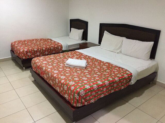 オール スター ホテル ムラカ