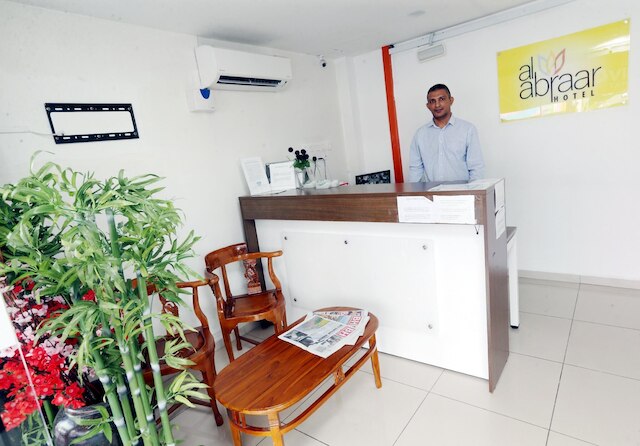 ホテル アル アブラール