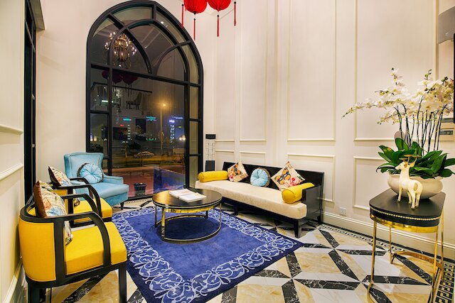 アダライン ホテル & スイート