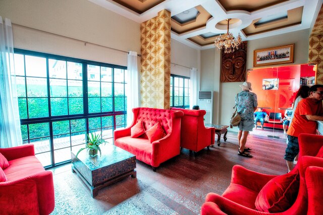 ザ トレイン リゾート