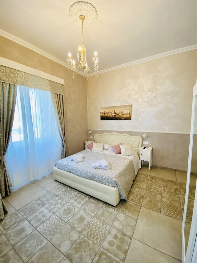 ドムス バラディエ ゲストハウス