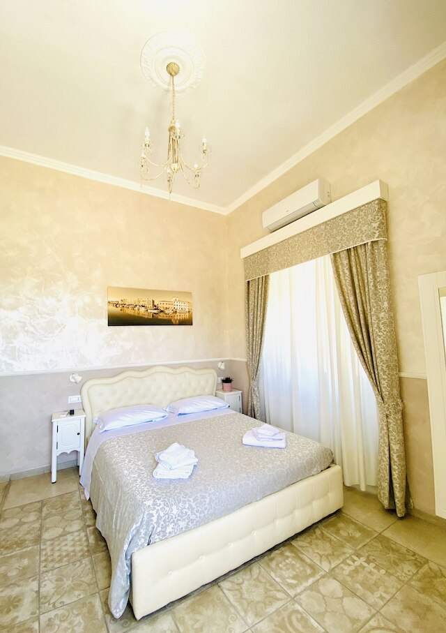 ドムス バラディエ ゲストハウス