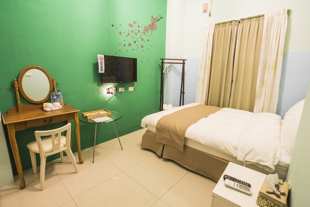 レイルウェイ トラベラー B&B (鐵道旅人民宿)