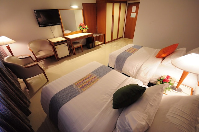 フライデー ホテル