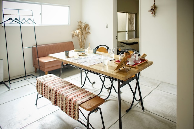 ROUTE - カフェと宿