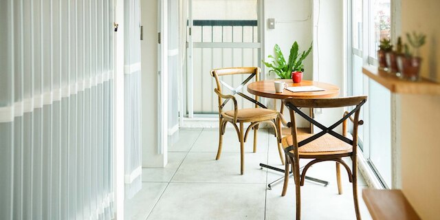 ROUTE - カフェと宿