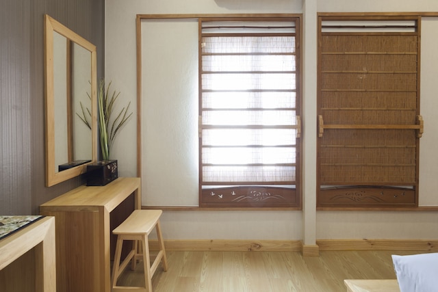 ハイキン リョカン