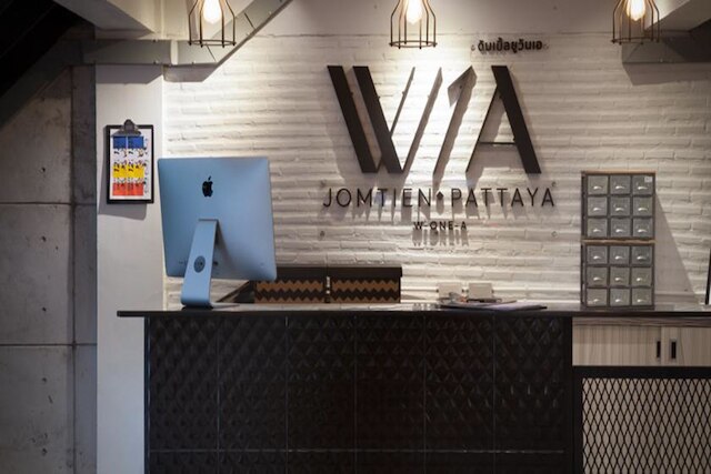 W1A ジョムティエン