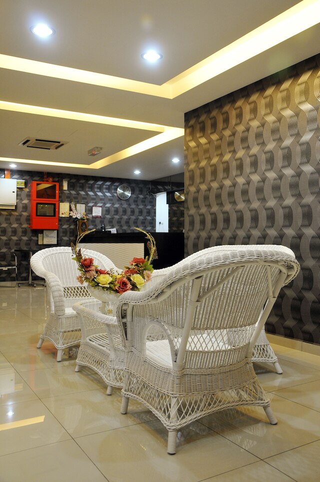 ニュー センチュリー ホテル