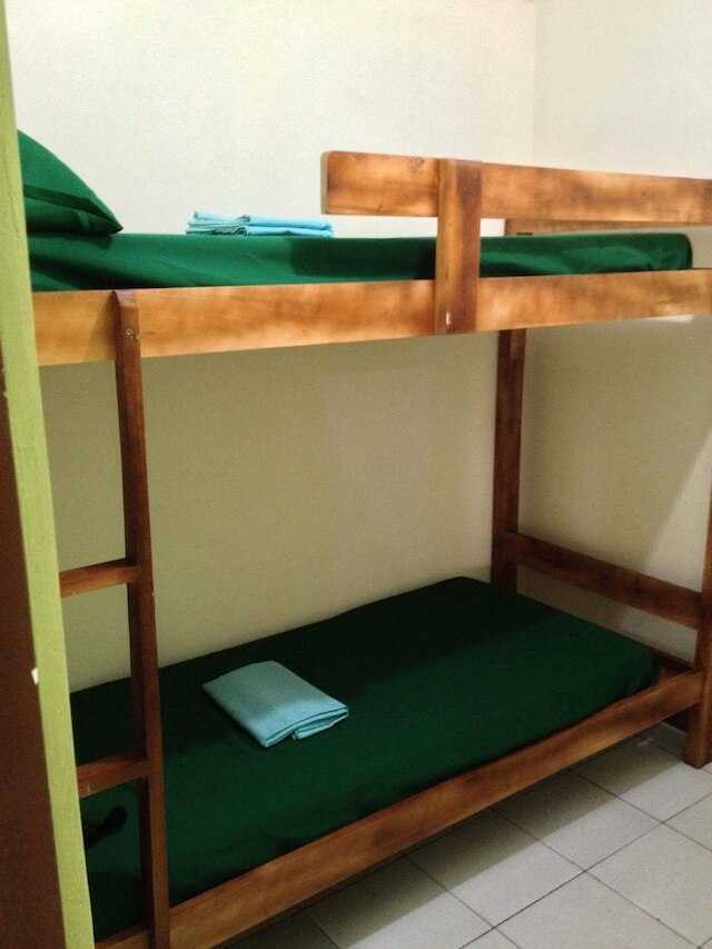 フレンドリーズ ゲストハウス