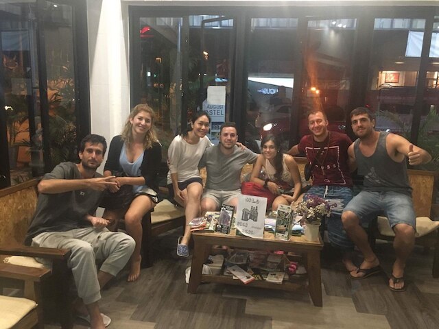 ザ オーガスト ホステル