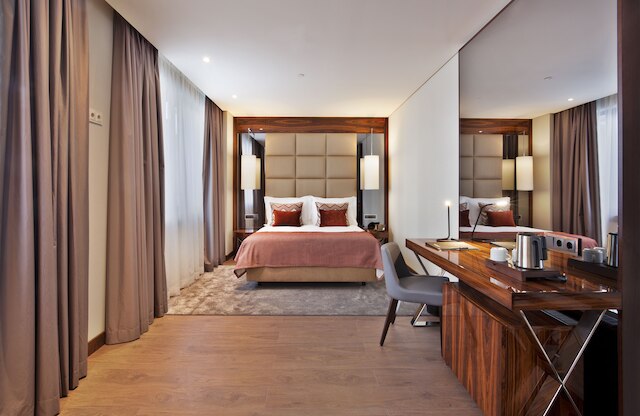 トゥリム マルケス ホテル