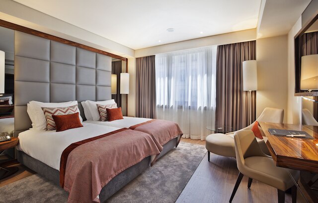 トゥリム マルケス ホテル