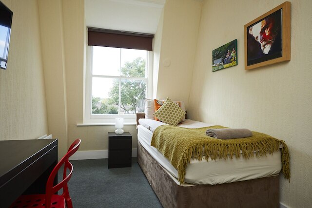 ザ グランジ パブ