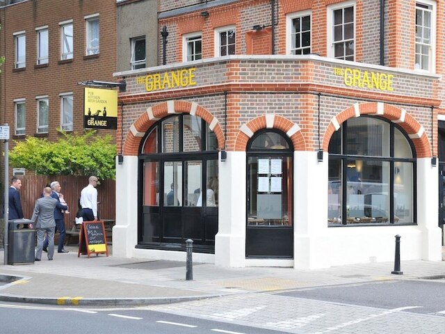 ザ グランジ パブ