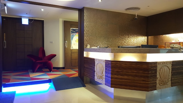 ハニー プリンス ホテル (小王子甜蜜旅店)