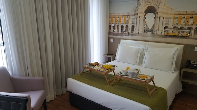 フェニシウス シャルム ホテル