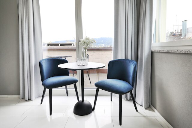 ヌマ チューリッヒ トゥリ