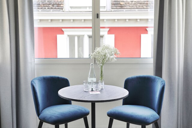 ヌマ チューリッヒ トゥリ