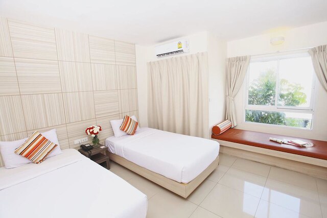 リノヴァ ホテル