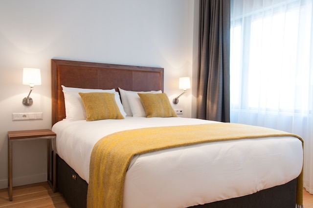 プレミア スイーツ プラス ロッテルダム