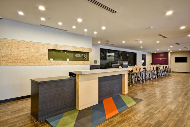 ホーム 2 スイーツ バイ ヒルトン エバンズビル