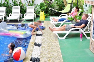 コロンボ ヴィラ アット ケンブリッジ プレイス