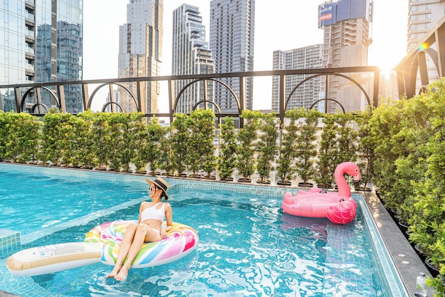 サリル スクムビット57 - トンロー