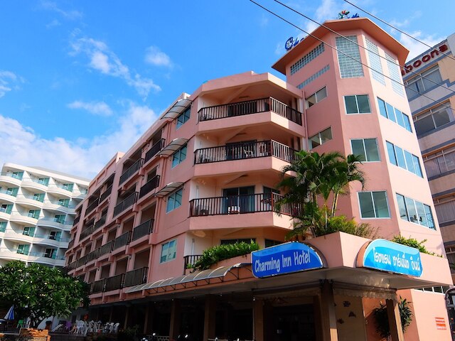 チャーミング イン ホテル