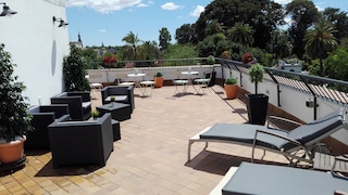 ベーシック ホテル ドニャ マヌエラ