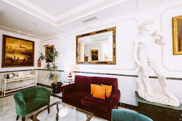 ベーシック ホテル ドニャ マヌエラ