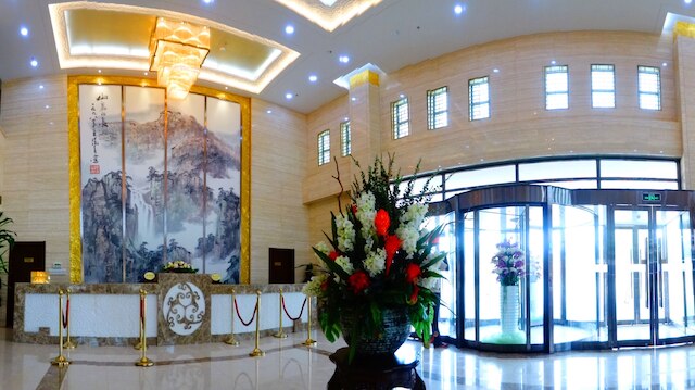 ソリュクス ホテル ニアメ