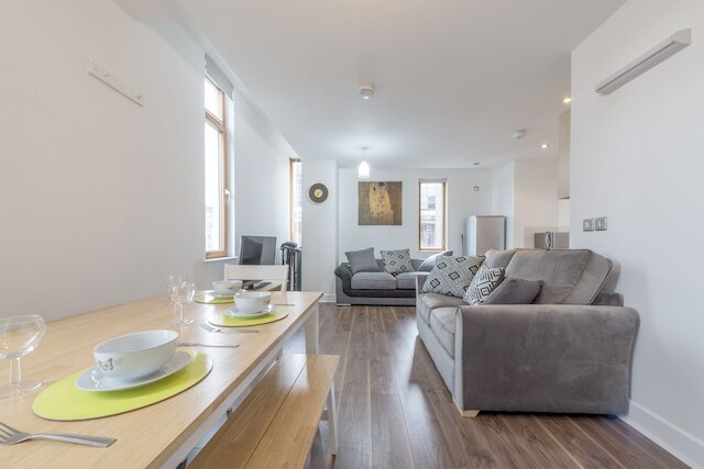 ピカデリー ガーデンズ