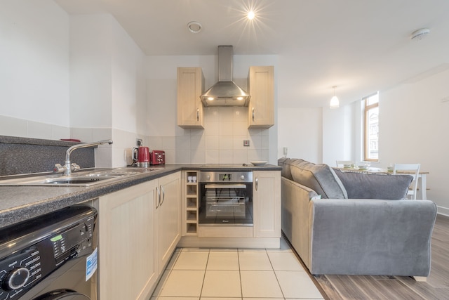 ピカデリー ガーデンズ