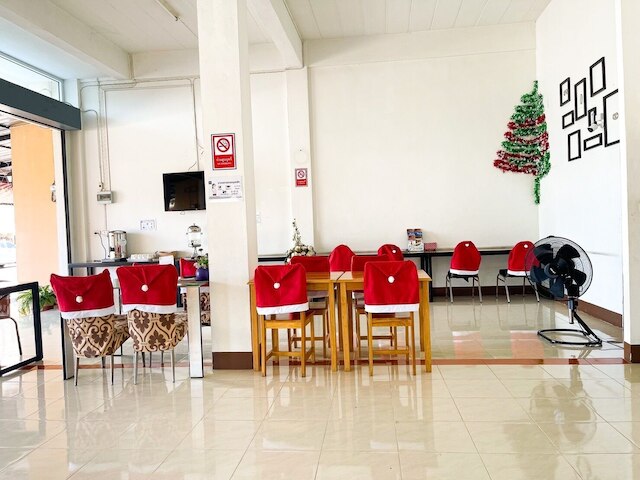 ルアングラット ホテル