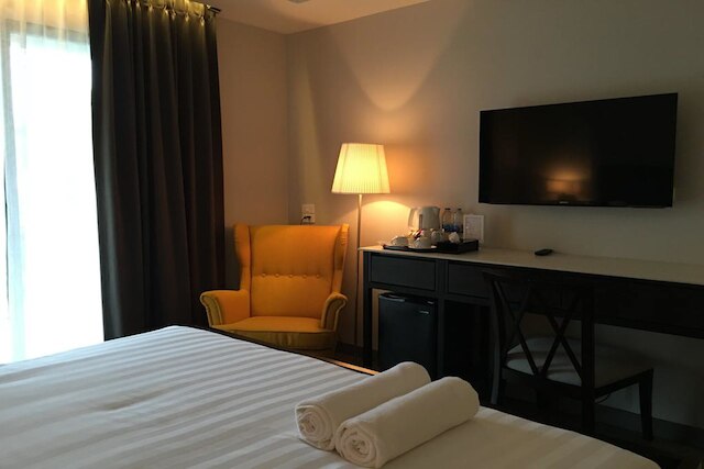 ザ サラ パタヤ