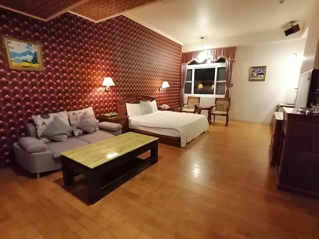 ディバオ モーテル (帝堡商務汽車旅館)