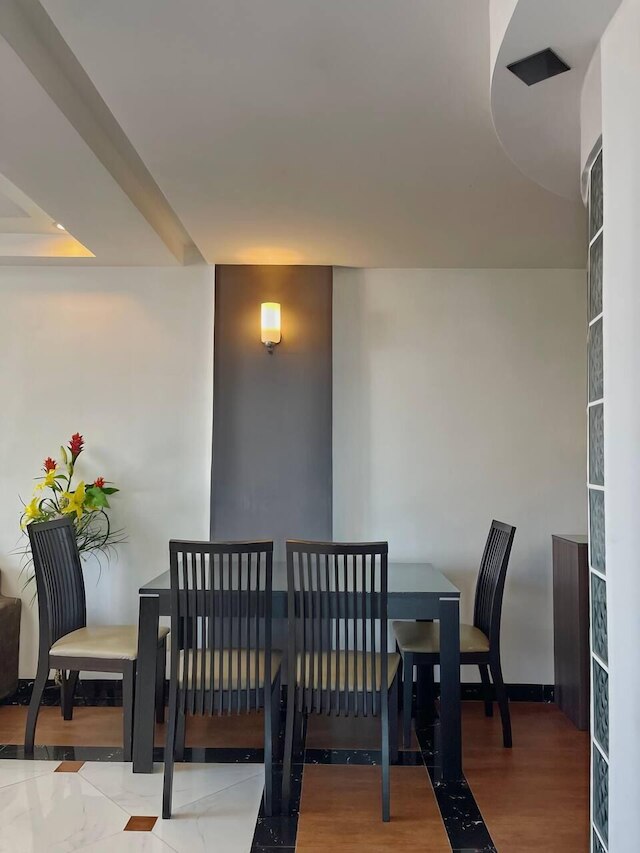 ルムニア アパートメント