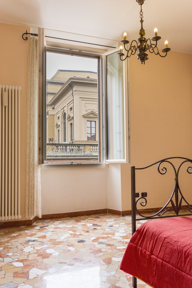 アパルタメント ヴィア ペテローニ