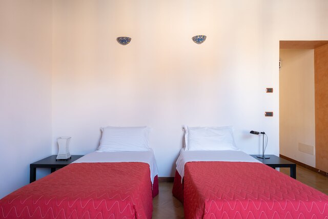 アパルタメント ヴィア ペテローニ