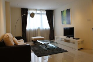 ピースフル サービス スイーツ アット タラゴン プテリ ビンタン