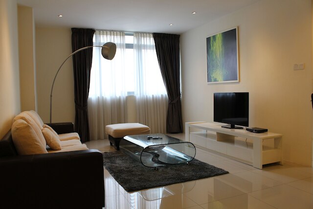 ピースフル サービス スイーツ アット タラゴン プテリ ビンタン